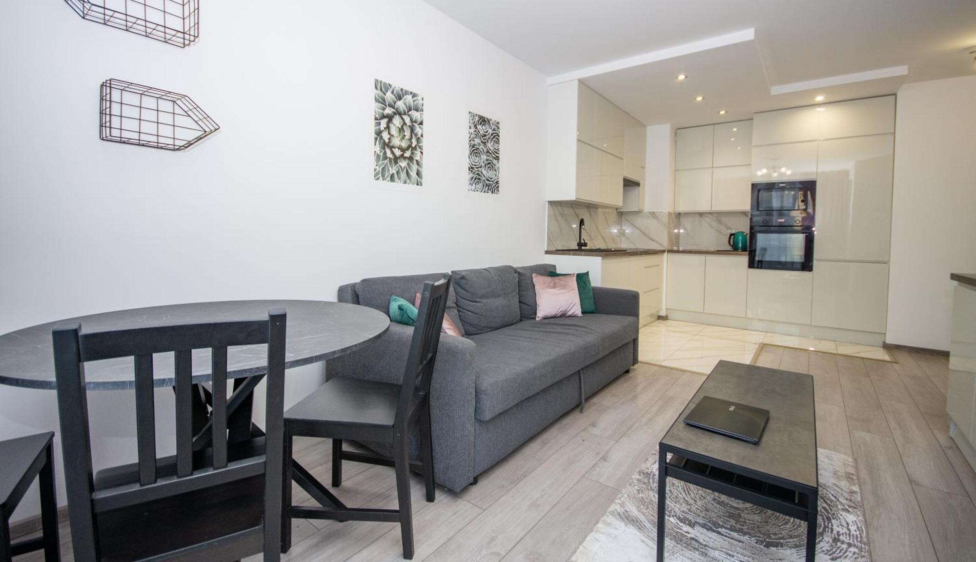 Inpoint Zablocie Modern Apartments For Work&Travel Cracóvia Exterior foto